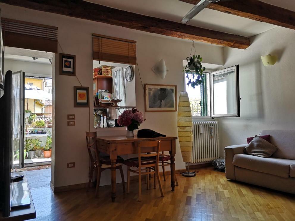 Appartamento La Rondine Pesaro Exterior foto